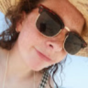 Meet your Posher, Genevieve